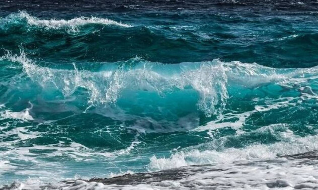 Γαλλία: Αγνοείται 75χρονος που προσπαθούσε να διαπλεύσει με κανό τον Ατλαντικό