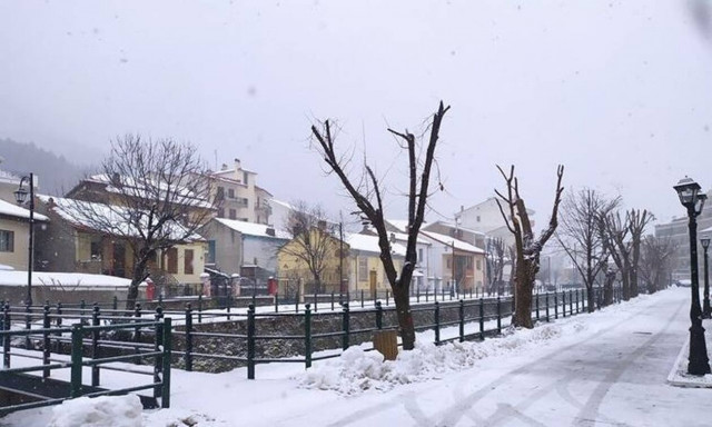 Κακοκαιρία «Ελπίδα»: Πολικό ψύχος σε Φλώρινα και Κοζάνη - Στους -7 το θερμόμετρο
