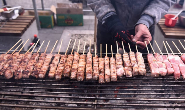 Τσικνοπέμπτη 2022: Πότε «πέφτει» φέτος - Πότε είναι η Καθαρά Δευτέρα