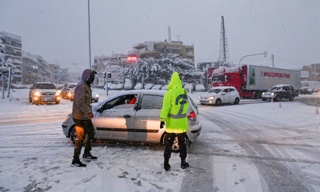 Κακοκαιρία «Ελπίδα»: Έκκληση της Πολιτικής Προστασίας - «Αποφύγετε άσκοπες μετακινήσεις για 48 ώρες»
