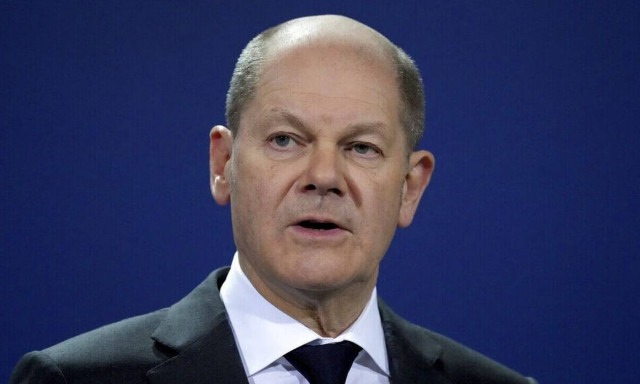 «Η Γερμανία έχει ρωσικό πρόβλημα»: Διχάζει τον συνασπισμό Σολτς η κρίση στην Ουκρανία