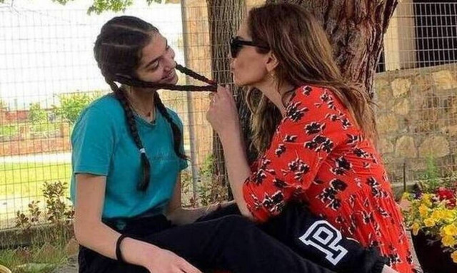 Δέσποινα Βανδή: Έριξε το Instagram το βίντεο που ανέβασε με την κόρη της