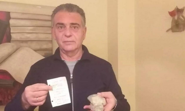 Ηράκλειο: Βρήκε χώμα από τη Μικρά Ασία στο εικονοστάσι της μητέρας του