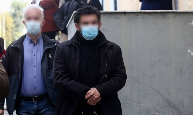 Βιασμός ανήλικης: Η ώρα της απολογίας για τον ιερέα στη «σκιά» νέων καταγγελιών