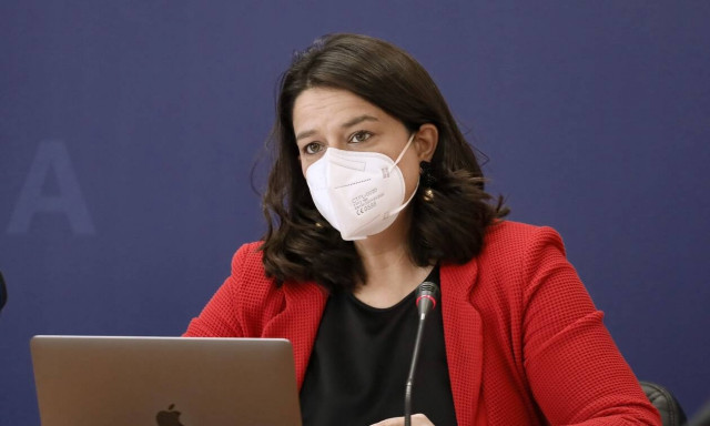 Κεραμέως για κακοκαιρία: Με την τηλεκπαίδευση έγιναν μαθήματα σε 46.000 ψηφιακές τάξεις