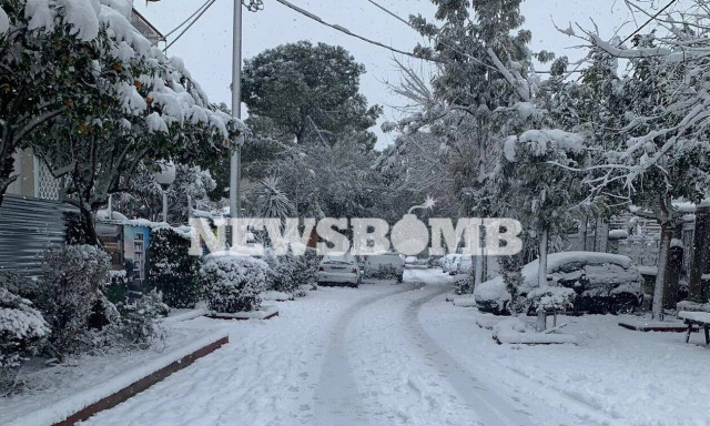 Κακοκαιρία «Ελπίδα»: Μοναδικές εικόνες! Η Κηφισίας και το Μαρούσι στα λευκά – Προσοχή στους δρόμους