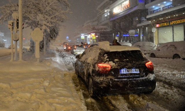 Κακοκαιρία «Ελπίδα»: Πού χρειάζονται αντιολισθητικές αλυσίδες - Η έκκληση της ΕΛ.ΑΣ. για την Αττική