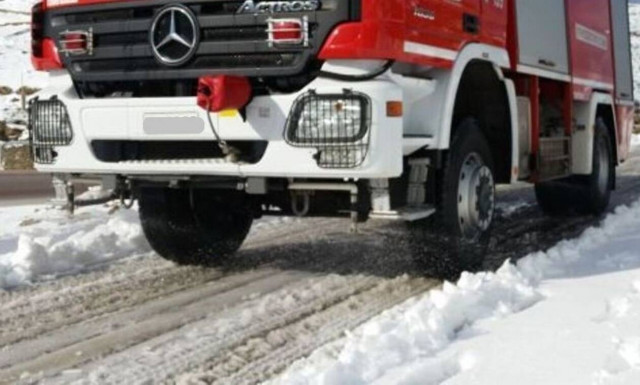 Κακοκαιρία «Ελπίδα»: Σφοδρή χιονόπτωση σε Σποράδες και Πήλιο - Στα λευκά και ο Βόλος