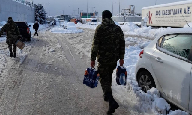 To πρόβλημα του κρατικού μηχανισμού στην Ελλάδα: Too many chiefs, not enough Indians