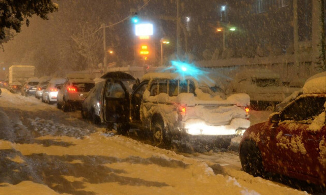 Άνοιξε η Αθηνών – Κορίνθου: Κλειστές η Αττική Οδός, η Υμηττού και η Περιφερειακή Αιγάλεω