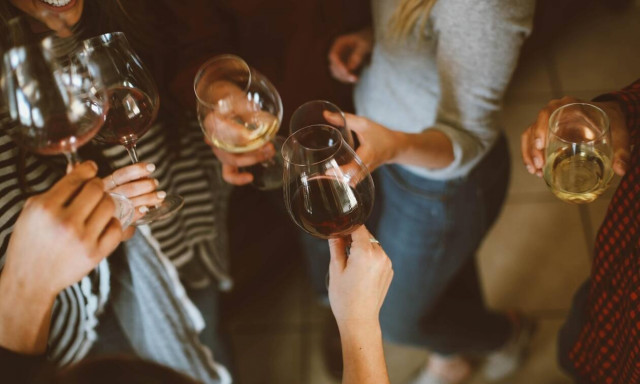 Διαλυνάς: Καταγγελία για κύκλωμα μαστροπείας με συμμετοχή αστυνομικών