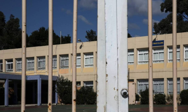 Online lessons in areas where schools will remain shut on Thursday, Friday