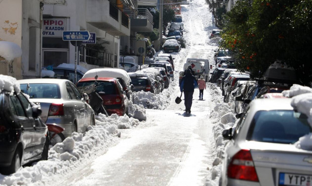 Κακοκαιρία: Προσφυγές κατά Δημοσίου και ΟΤΑ μπορούν να υποβάλουν οι πληγέντες από τη χιονόπτωση
