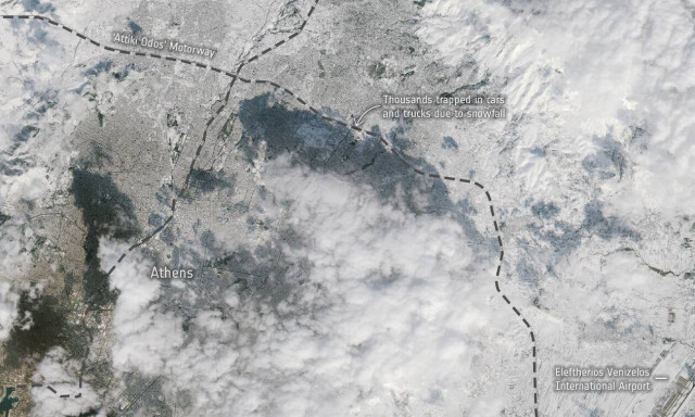 Φωτογραφία της χιονισμένης Αθήνας από το διάστημα – Τι κατέγραψε ο δορυφόρος Copernicus Sentinel-2