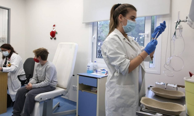 Μετακίνηση 16 παιδιάτρων από τα νοσοκομεία Παίδων και «Αλεξάνδρα» στον «Προμηθέα»