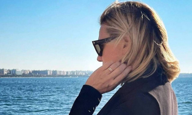 Κατερίνα Καραβάτου: Στο πένθος η παρουσιάστρια (pics)