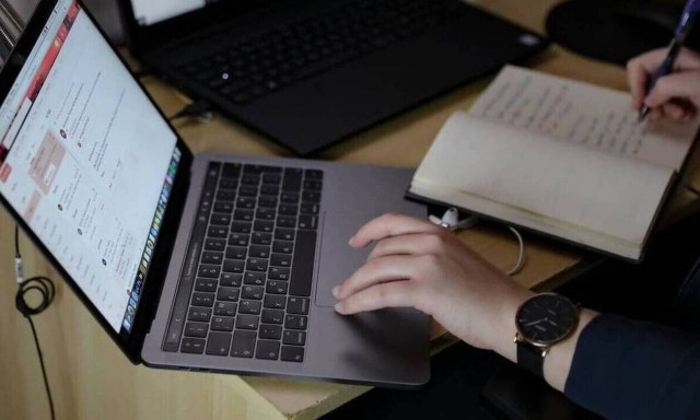 Μέσω τηλεργασίας η λειτουργία του Δημοσίου και την Παρασκευή (28/1)