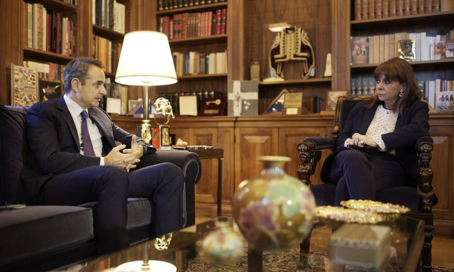 Μητσοτάκης σε Σακελλαροπούλου: Προτεραιότητα να χτίσουμε ένα ανθεκτικό και αποτελεσματικό κράτος