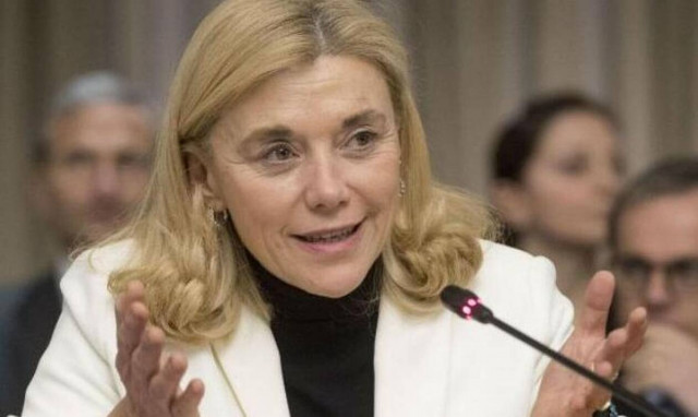 Ιταλία: To βιογραφικό της Ελιζαμπέτα Μπελόνι, η οποία προβάλλει ως «φαβορί» για την προεδρία