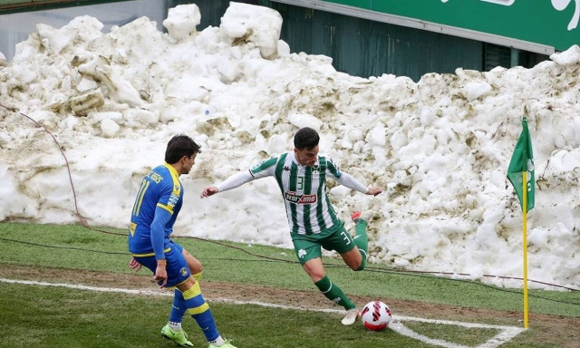 Super League: Τα «σημάδια» της «Ελπίδας» στο Παναθηναϊκός – Αστέρας – Με πάγο και χωρίς στέγαστρο