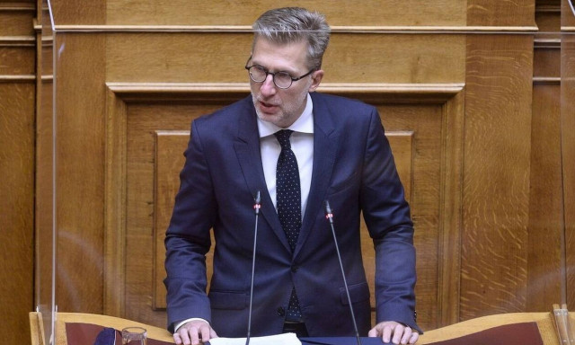 Σκέρτσος: Η απόφαση απαγόρευσης κυκλοφορίας βαρέων οχημάτων δεν εφαρμόστηκε στην Αττική Οδό