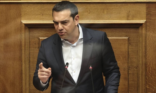 Tsipras in censure motion: 'You are finished politically'