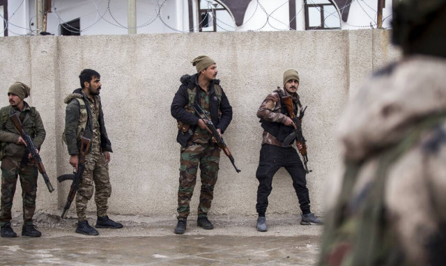 Σφαγή σε φυλακή της Συρίας: 373 οι νεκροί σε μάχες μεταξύ τζιχαντιστών και Κούρδων