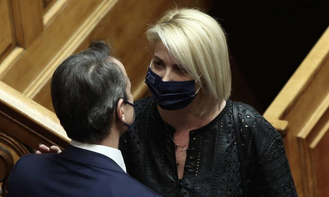 Το τετ α τετ και τα συλλυπητήρια του Κυριάκου Μητσοτάκη στην Κατερίνα Μονογυιού