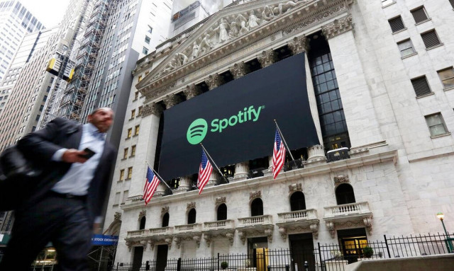 Spotify: Στο στόχαστρο με την κατηγορία της παραπληροφόρησης για την πανδημία του κορονοίού