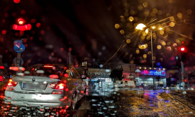 Έρχεται νέα κακοκαιρία το επόμενο 48ωρο: Ποιες περιοχές θα πλήξει - Τι λένε οι μετεωρολόγοι