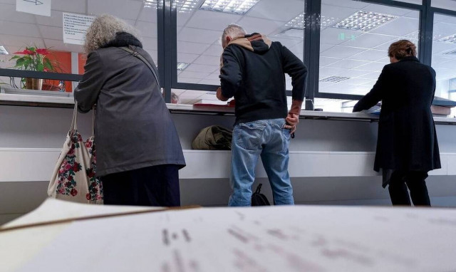 Παράταση υποχρεώσεων για φορολογούμενους με εξουσιοδοτημένους λογιστές σε πληγείσες περιοχές