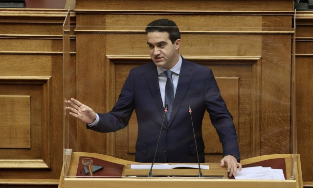 Βουλή: Ένταση μεταξύ ΚΙΝΑΛ - ΝΔ στη συζήτηση της επερώτησης για την ακρίβεια