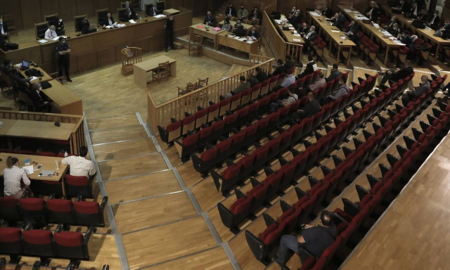 Ρόδος: Ιταλός απήγαγε και τραυμάτισε με τσεκούρι 38χρονο Αλβανό για μια μοτοσικλέτα