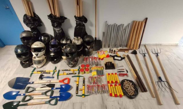 Μεγάλη επιχείρηση σε συνδέσμους οπαδών στη Θεσσαλονίκη - Συγκεκριμένο πρόσωπο αναζητά η ΕΛ.ΑΣ.