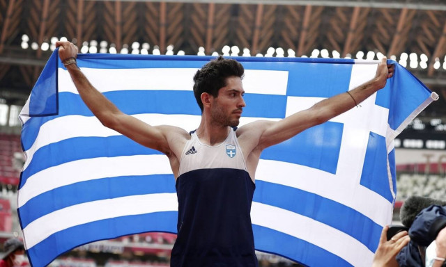 Μίλτος Τεντόγλου: Εντυπωσιακό ντεμπούτο στην Οστράβα – Δυναμικό ξεκίνημα κι η Σπανουδάκη