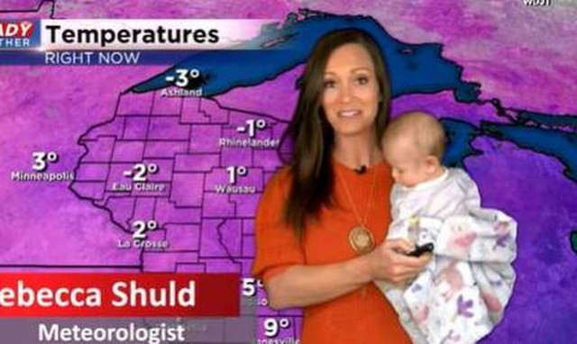 ΗΠΑ: Viral έγινε μετεωρολόγος που παρουσίασε τον καιρό με το μωρό της αγκαλιά (vid)