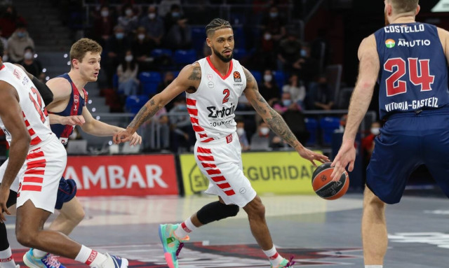 Μπασκόνια – Ολυμπιακός 62-72: Ο Ντόρσεϊ έβαλε τέλος στην κατρακύλα – Δείτε τα highlights