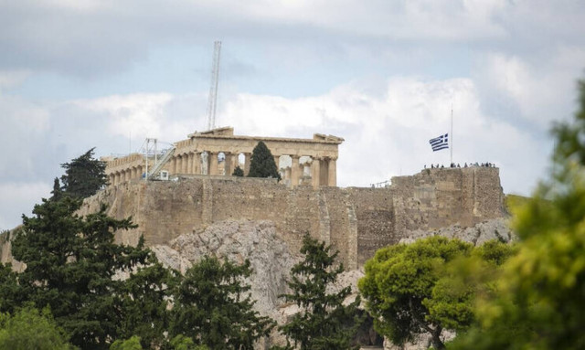 Der Spiegel: Η Ελλάδα θα μπορεί σύντομα να αποπληρώσει τα τελευταία χρέη της προς το ΔΝΤ