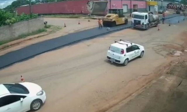 Βραζιλία: Η τρομακτική στιγμή που οδοστρωτήρας πέρασε πάνω από 35χρονο εργάτη