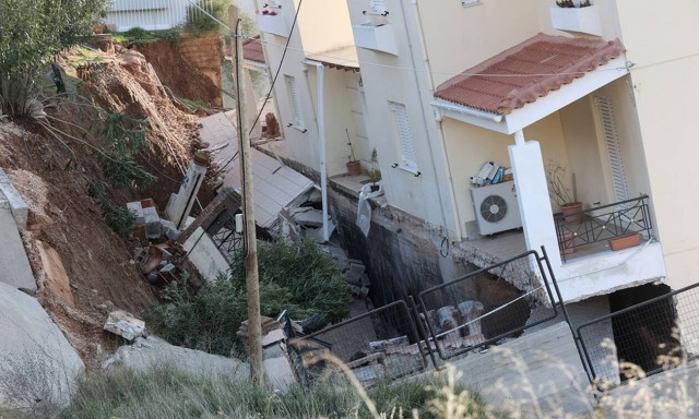 Νέος Βουτζάς: Κραυγή αγωνίας από τους κατοίκους – Έτοιμα να καταρρεύσουν σπίτια από την καθίζηση