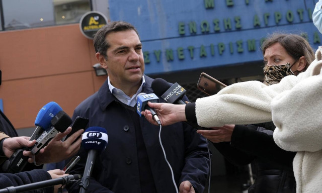 Τσίπρας: «Ο κ. Μητσοτάκης οδηγεί 1.200 εργαζόμενους της ΛΑΡΚΟ στην απόλυση και την απώλεια στέγης»