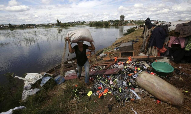 Μαδαγασκάρη: Είκοσι νεκροί και 55.000 εκτοπισμένοι από τον κυκλώνα Μπατσιράι