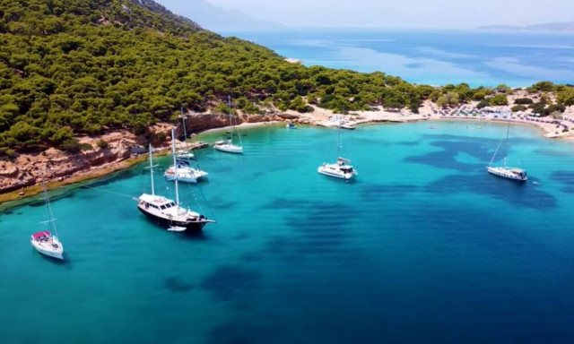 Το παραδεισένιο νησί με το μυστικό τούνελ και τους ξεχωριστούς κατοίκους