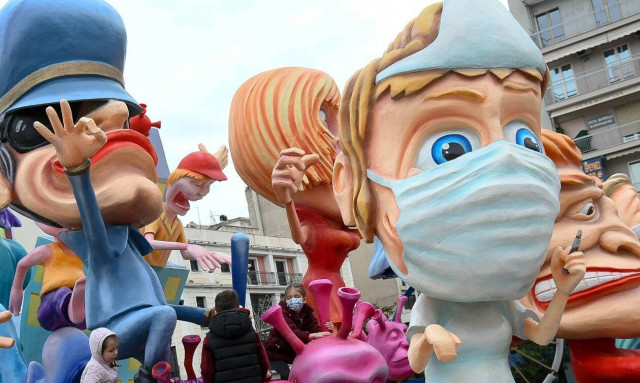 Πώς θα κάνουμε Απόκριες, Πάσχα και καλοκαίρι - Η απάντηση Βατόπουλου