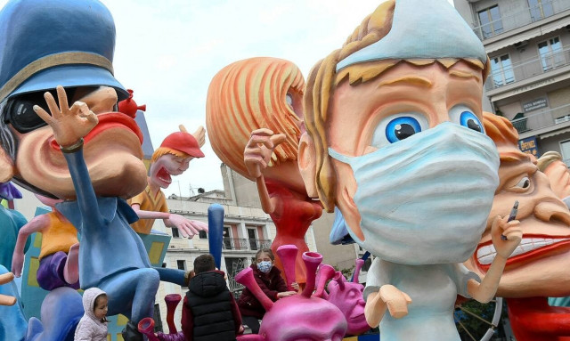 Άρση μέτρων Απόκριες