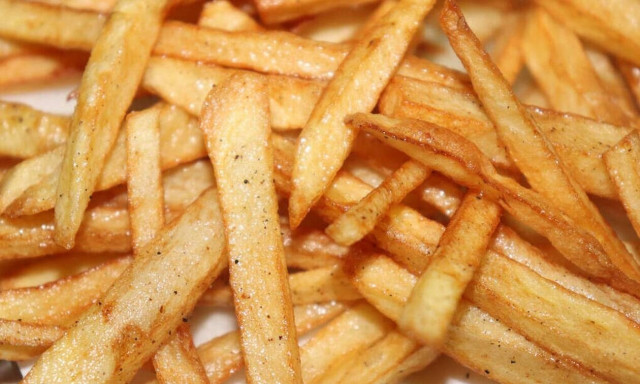 Αυτό είναι το μυστικό που κάνει τις τηγανητές πατάτες πεντανόστιμες