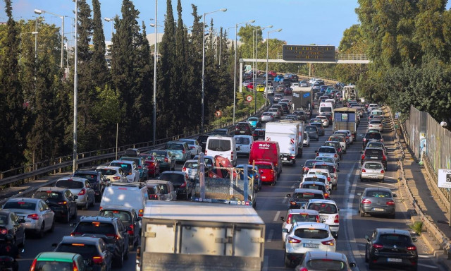 Κίνηση: Μποτιλιάρισμα στον Κηφισό – Καθυστερήσεις σε αρκετές λεωφόρους