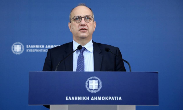 Ο Γιάννης Οικονόμου