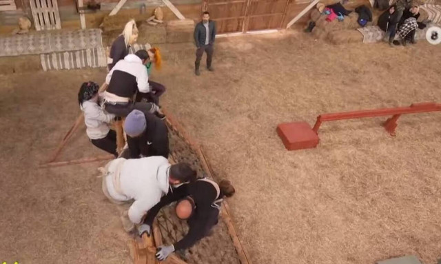 Η Φάρμα Spoiler 11/2: Η αρχηγία του Κουτσαβάκη δημιουργεί εκνευρισμό στους παίκτες (vids)