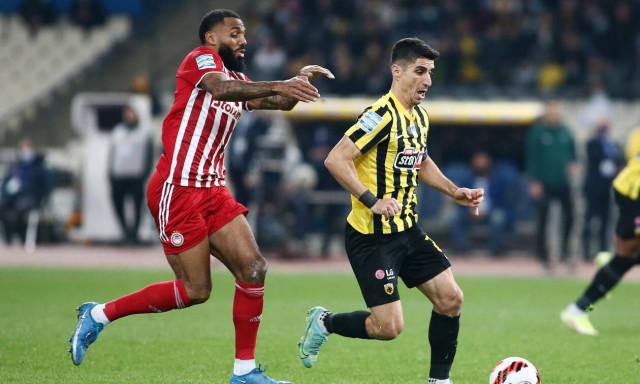 Τρία ντέρμπι σε Super League και Serie Α και τελικός στο Super Bowl